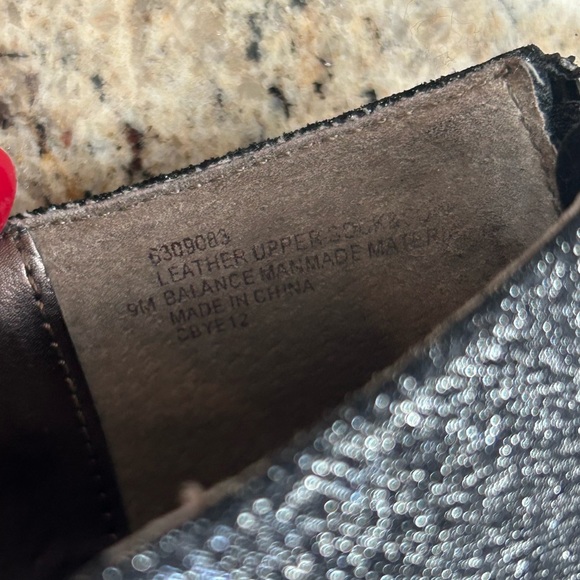 EUC Isola Womens Dallan Peep Toe Platform Pumps - Picture 8 of 8